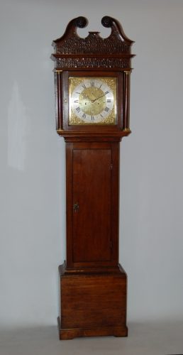 Lovely oak clock by Edward Bilbie