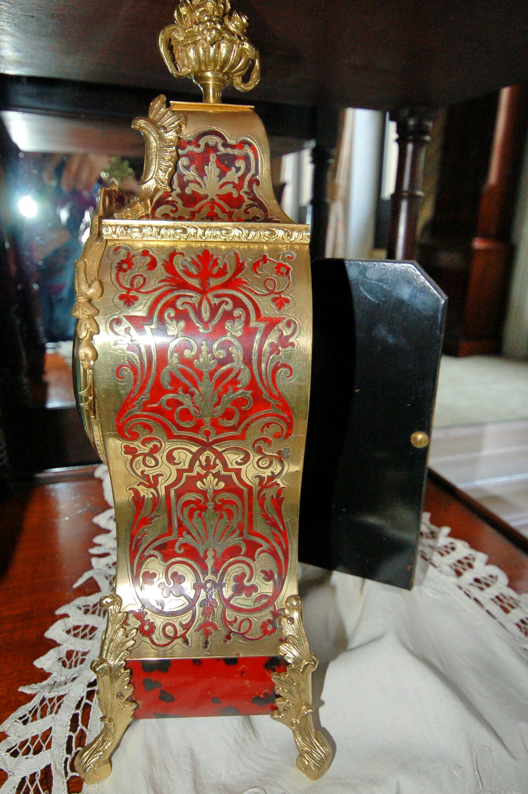 side view of boulle work