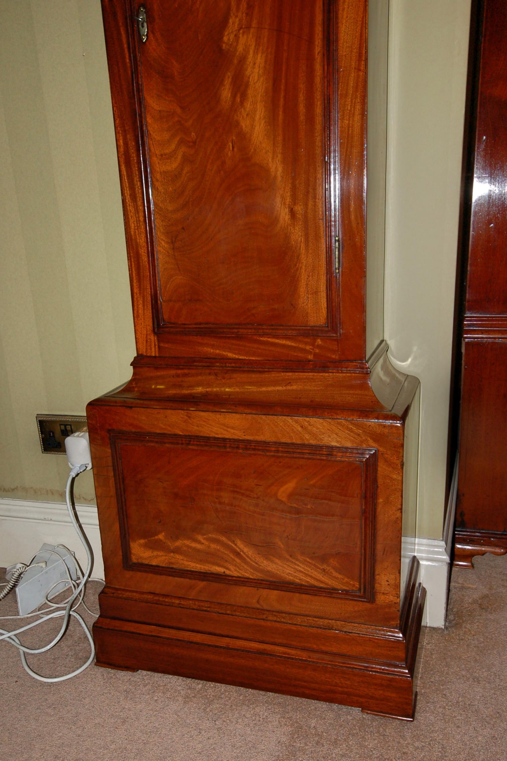 Antique Grandfather Clock by Joseph Wynn - Windsor C1790 - Image 4